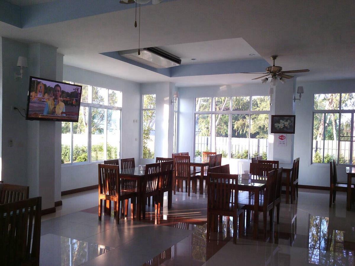 Baan Duangkamol Hotell Phitsanulok Eksteriør bilde